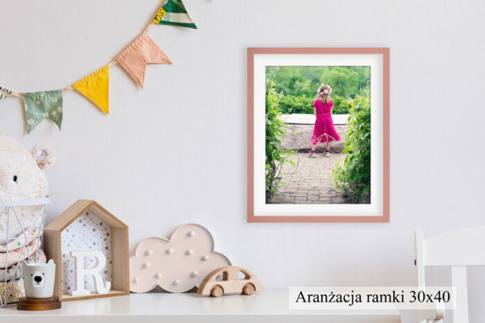 ramka fotoramka na zdjęcie róż różowa szkło passe partout