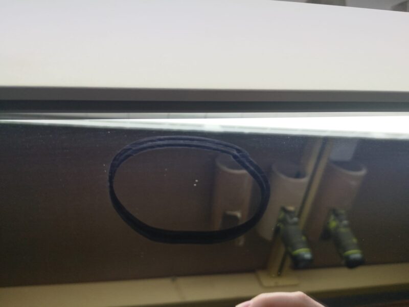 Lustro białe w szerokiej ramie 70x50 outlet